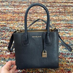 Michael Kors Small Black Purse/Handbag